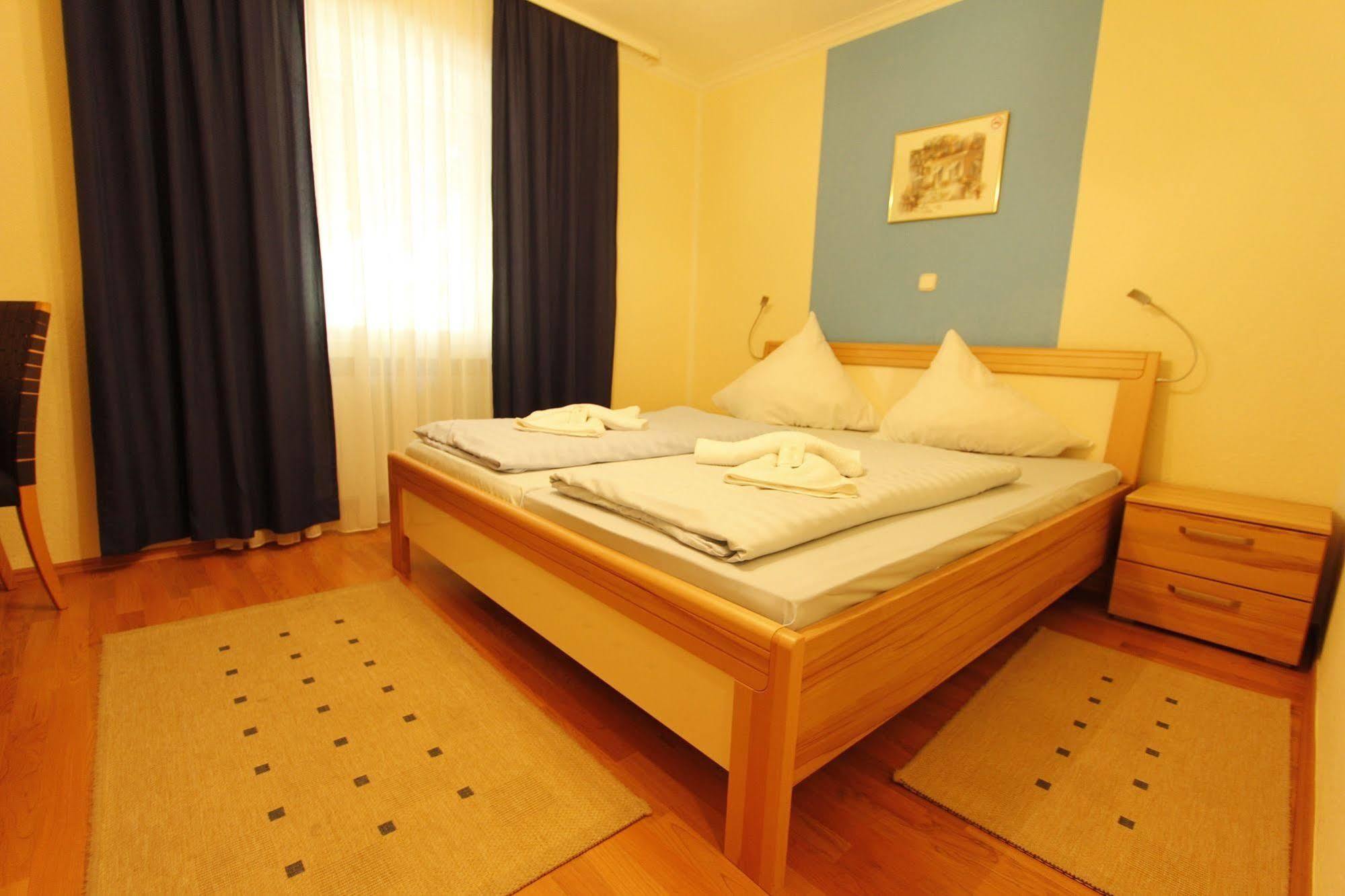 Hotel Adria Stuben Urbar  Exteriér fotografie