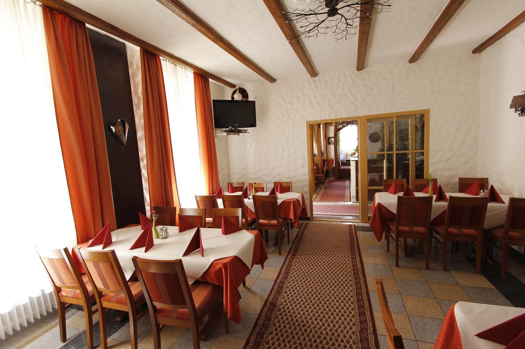 Hotel Adria Stuben Urbar  Exteriér fotografie